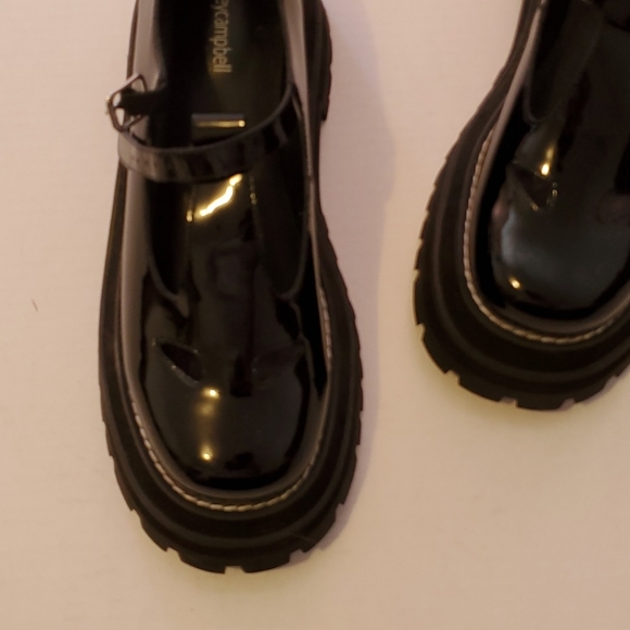 Jeffrey Campbell - Picture 4 of 4